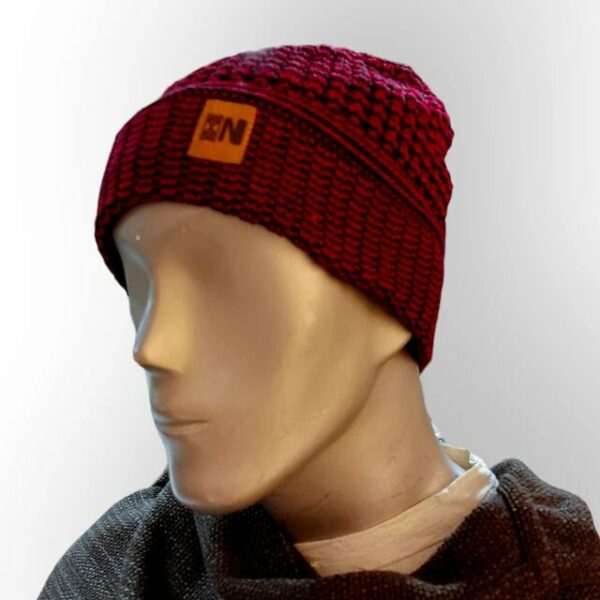 Gorro de Lana Negro con Rojo