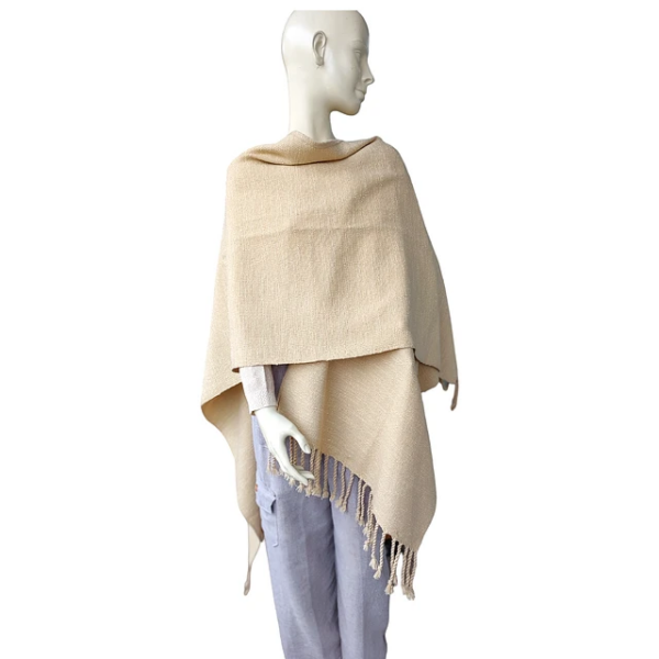 Ruana Artesanal de Mujer, Beige - Imagen 3