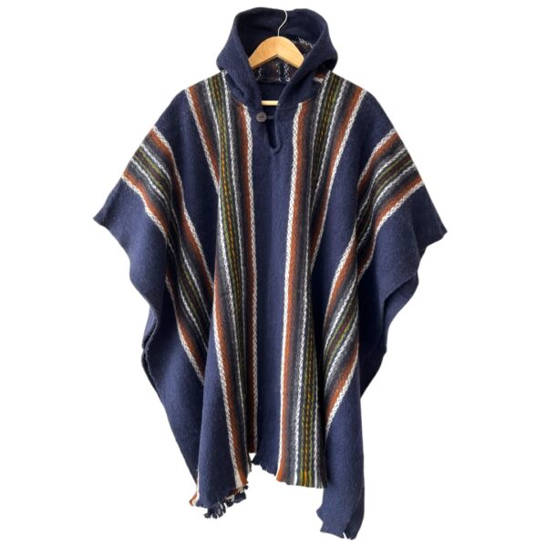 poncho modelo arrayán