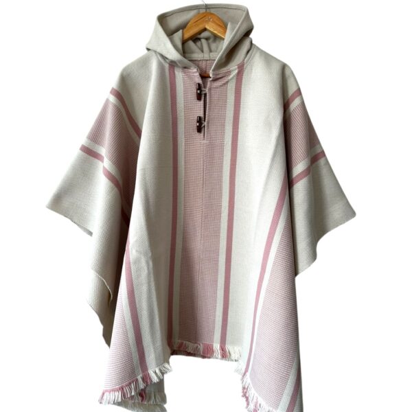 poncho de lana, artesanal