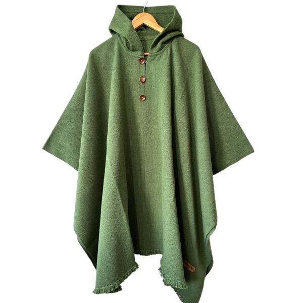 Poncho de lana, artesanal