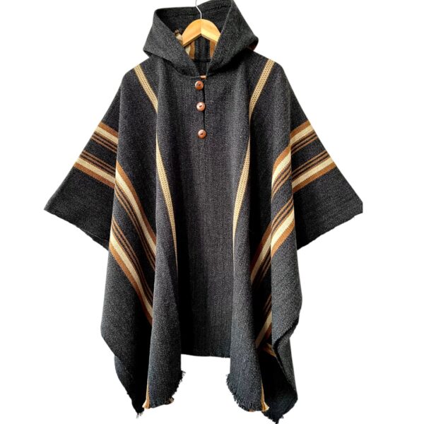 poncho de lana, artesanal
