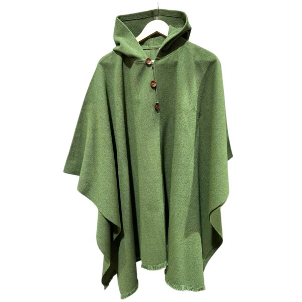 Poncho artesanal verde