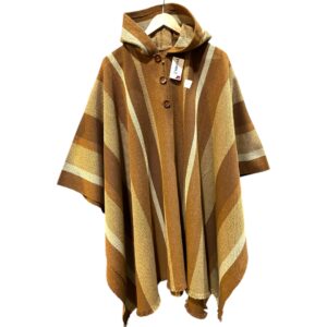Poncho artesanal vicuña con franjas